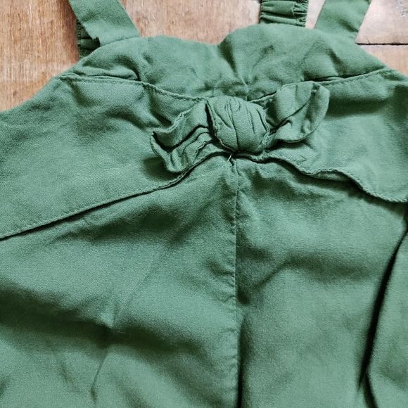 Girls size 12 mos army green romper lightweight spring summer baby girl - Picture 2 of 6